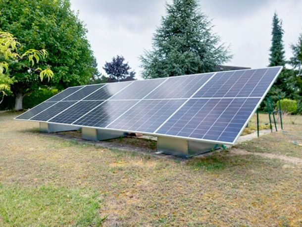 fit solaire avec panneaux photovoltaïques à poser au sol